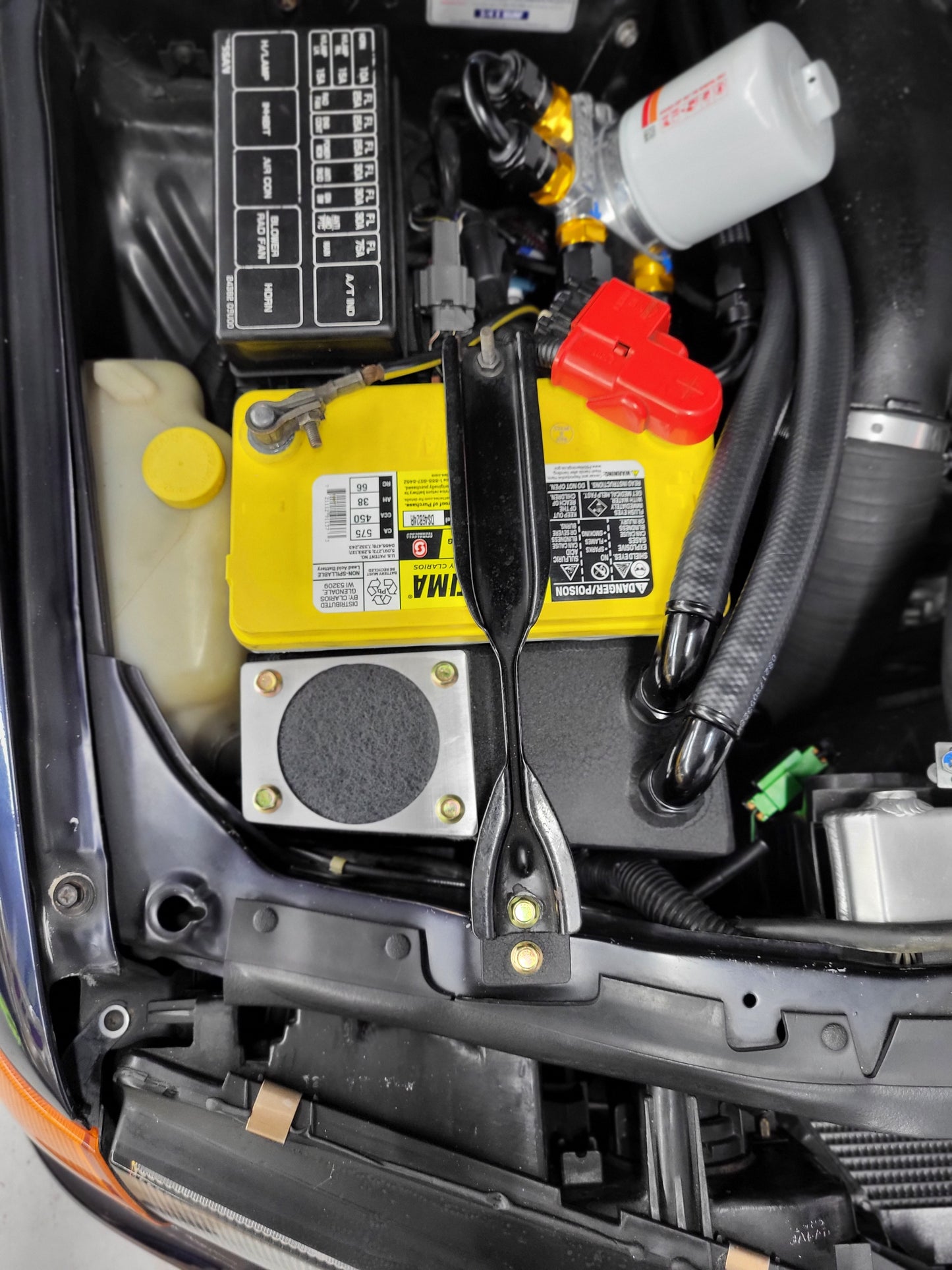 Syngarage R32 GTR Catch Can